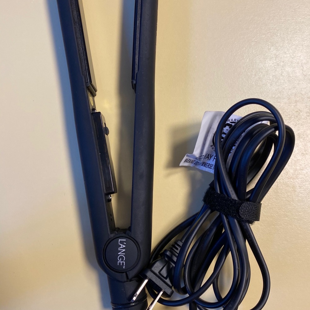 L’ange Aplatir hair straightener